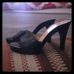 Charles Jourdan slides / heels NWOT